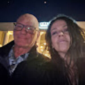 Meet your Posher, Roxanne